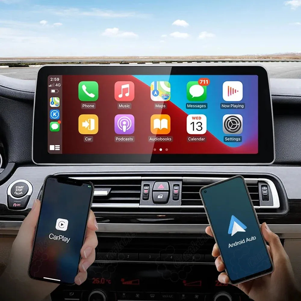 Wireless smartphone connection demonstration for Apple CarPlay and Android Auto on BMW 7 Series dashboard screen